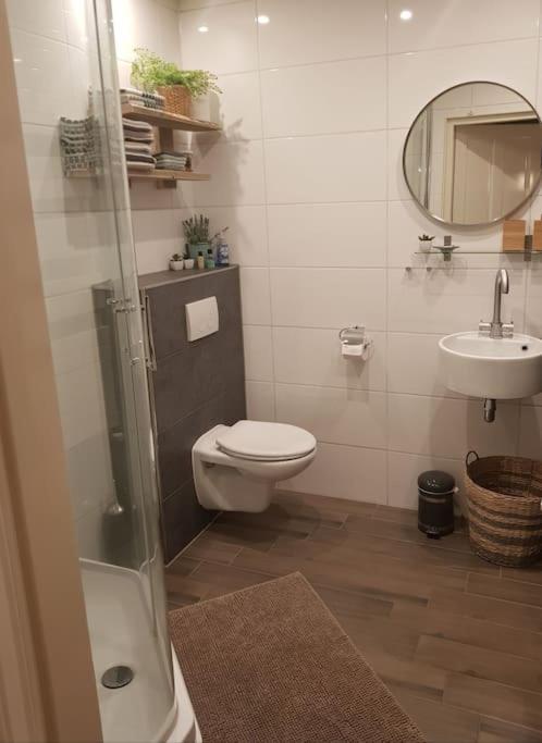 Appartement De Oliekan Small Lemmer Exterior photo